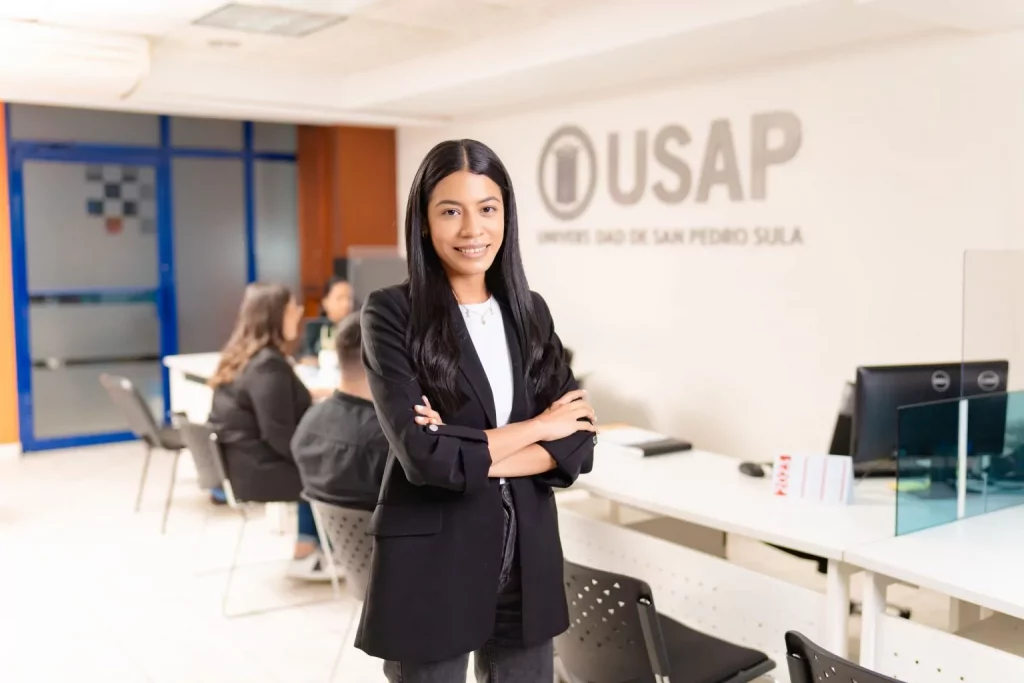 Consultorio Jurídico gratuito de USAP ofrece ayuda a hondureños necesitados