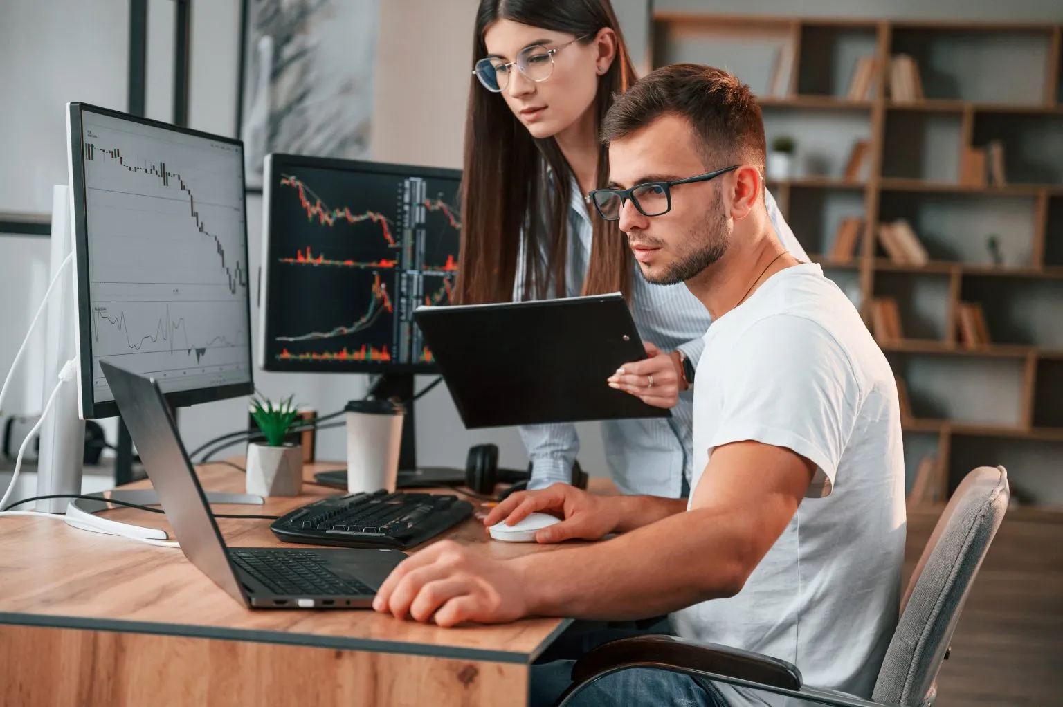 Descubre las 4 grandes áreas clave que dominarás al estudiar para ingeniero en TIC