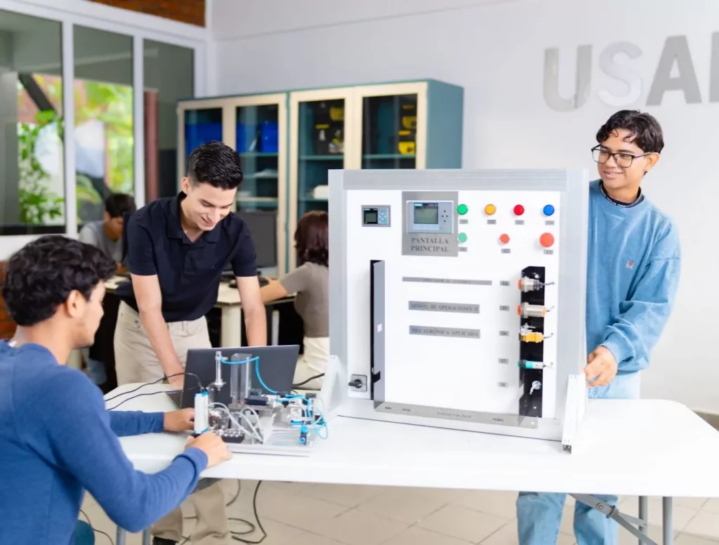 Áreas de educación continua, diplomados y cursos que se pueden estudiar en USAP