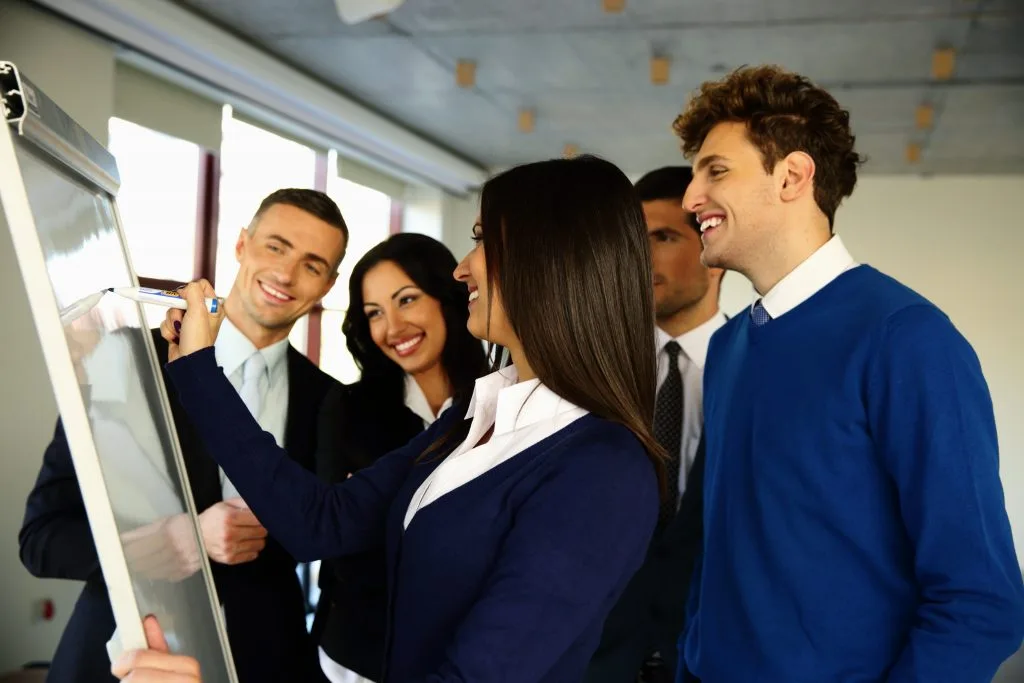 Feria Laboral USAP: conectando estudiantes y egresados con oportunidades de empleo en San Pedro Sula
