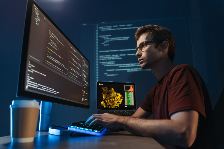 Tecnologías que están revolucionando la logística en Honduras: ¿por qué estudiar Ingeniería en Operaciones Logísticas?