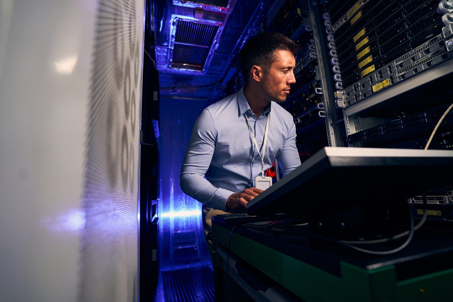 ¡Conviértete en un experto en gestión TI con la Licenciatura en Informática Administrativa de USAP!